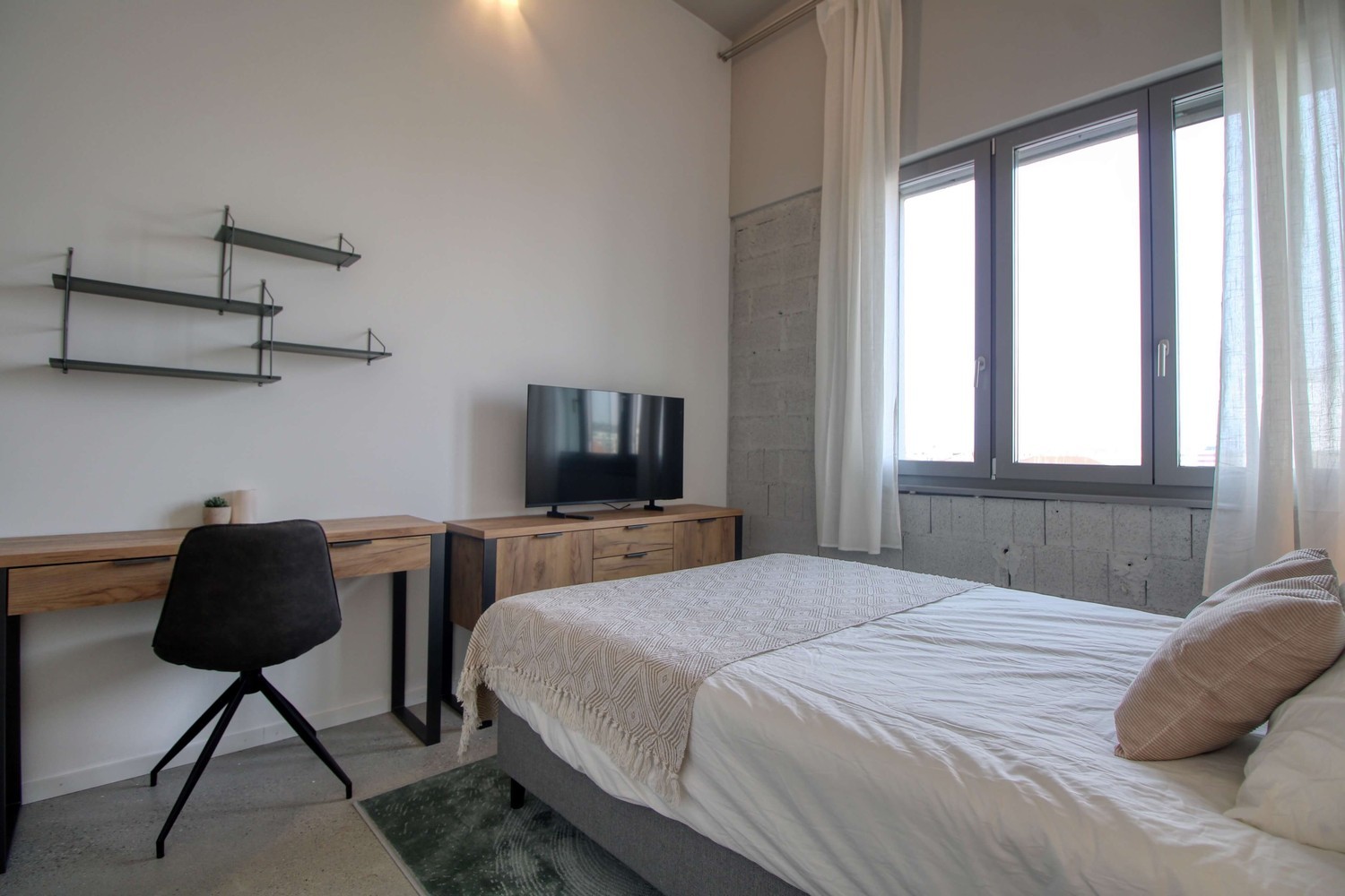 Studio, foto 8 di 10