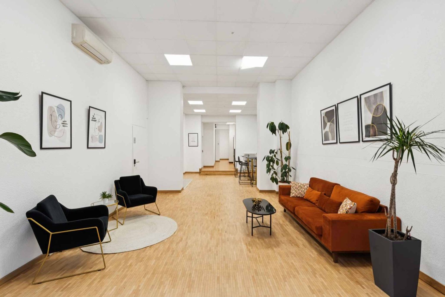 33m² ufficio, foto 2 di 7